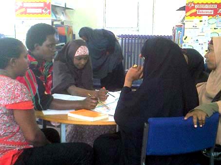 ESOL visit to the Library